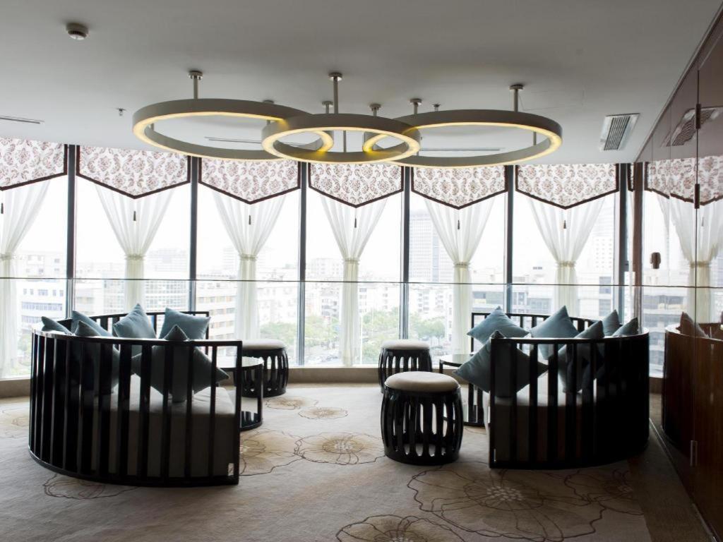 Yang Peng Jin Jiang Hotel Yangzhou Exterior foto