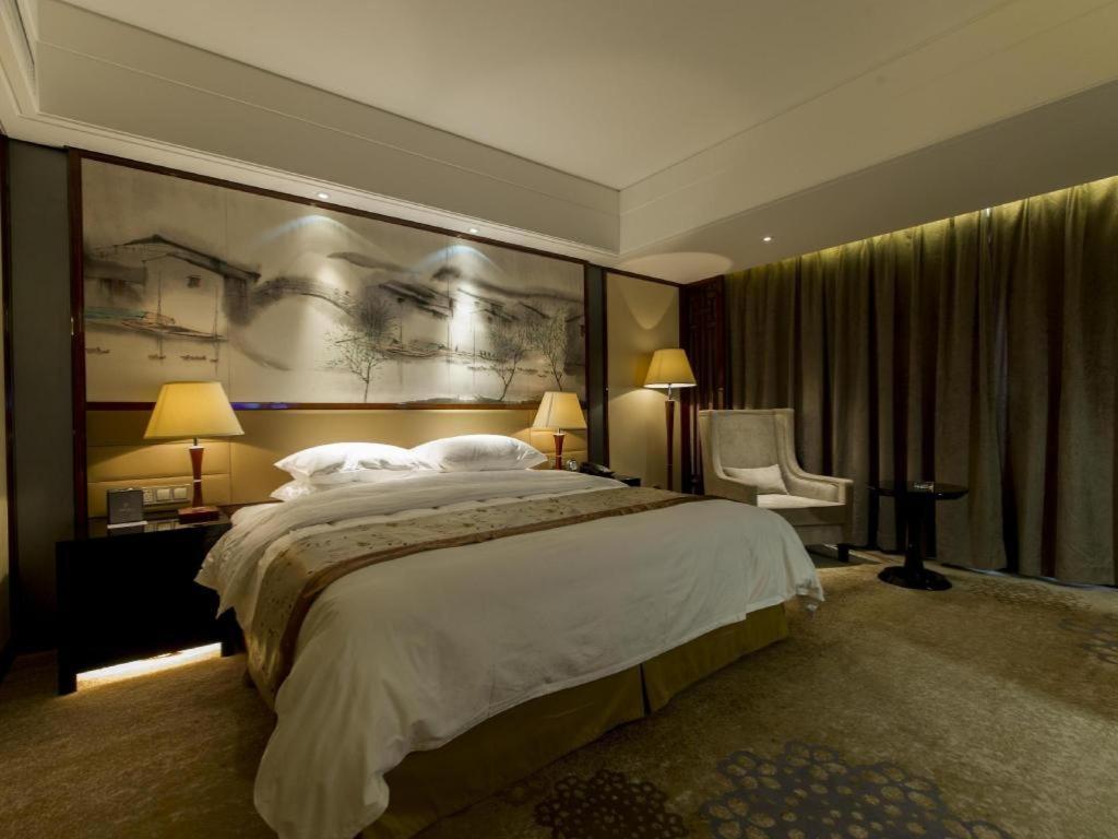 Yang Peng Jin Jiang Hotel Yangzhou Exterior foto