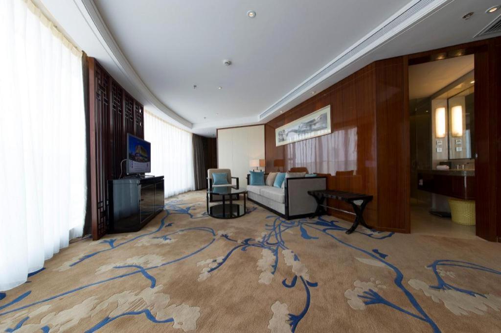 Yang Peng Jin Jiang Hotel Yangzhou Exterior foto
