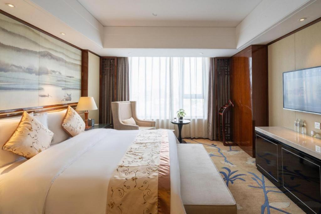 Yang Peng Jin Jiang Hotel Yangzhou Exterior foto
