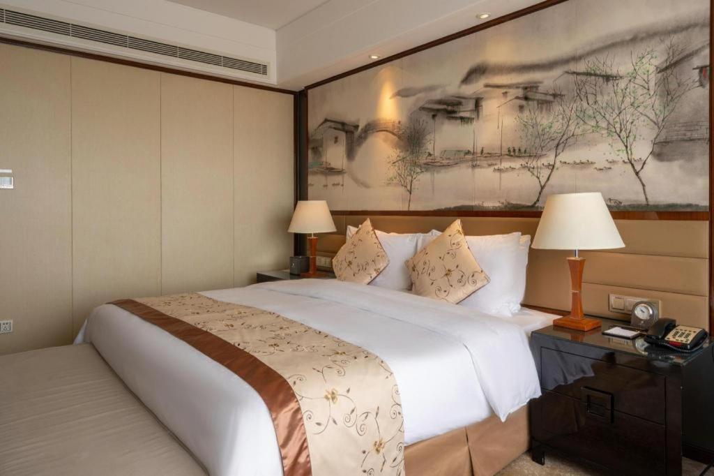 Yang Peng Jin Jiang Hotel Yangzhou Exterior foto